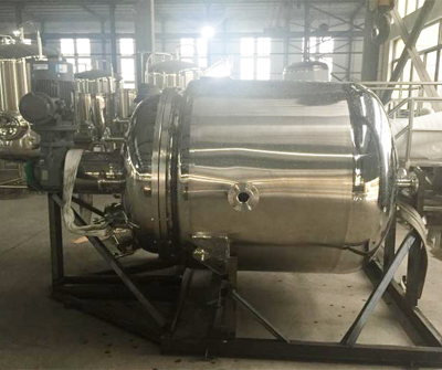 1000L mixing tank is exported to Russia.